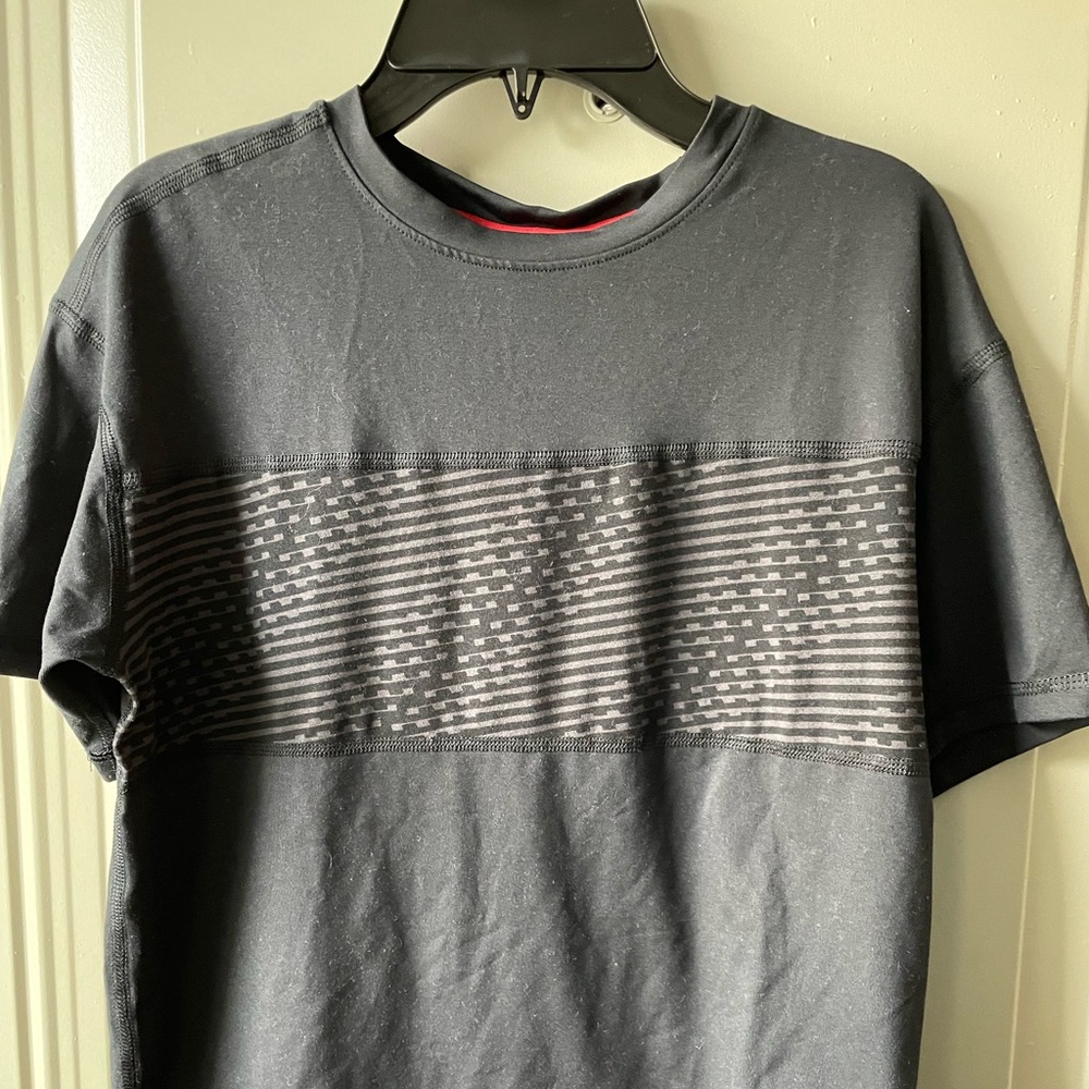 Boys black athletic All in Motion shirt and Old Navy striped tee size large